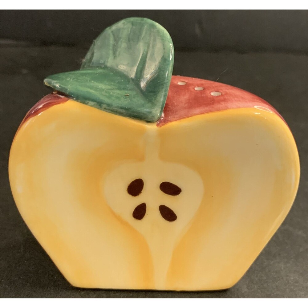 Vintage Red Delicious Apple Halves Salt And Pepper Shakers 'Salt of the Earth' - Picture 8 of 11